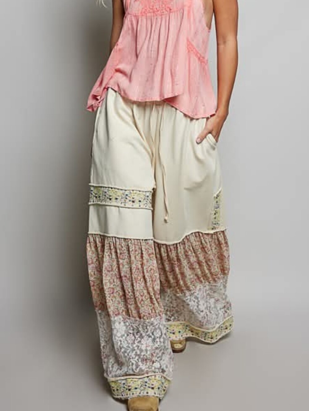 POL Cream and Pink Tiered Wide-Leg Boho Pants